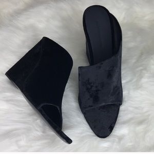 Alexander Wang "Eniko" Velvet